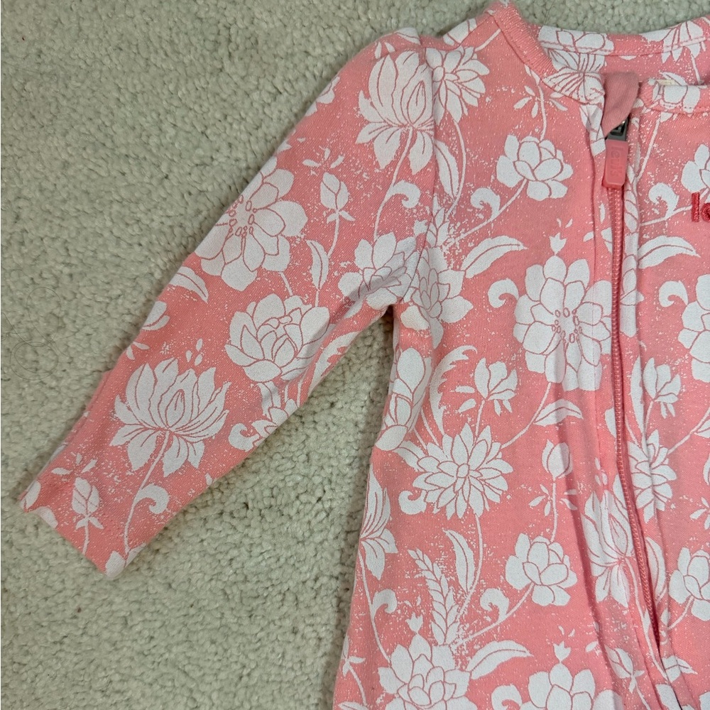Levi's Pink and White Floral Kids Footie - Picture 4 of 12